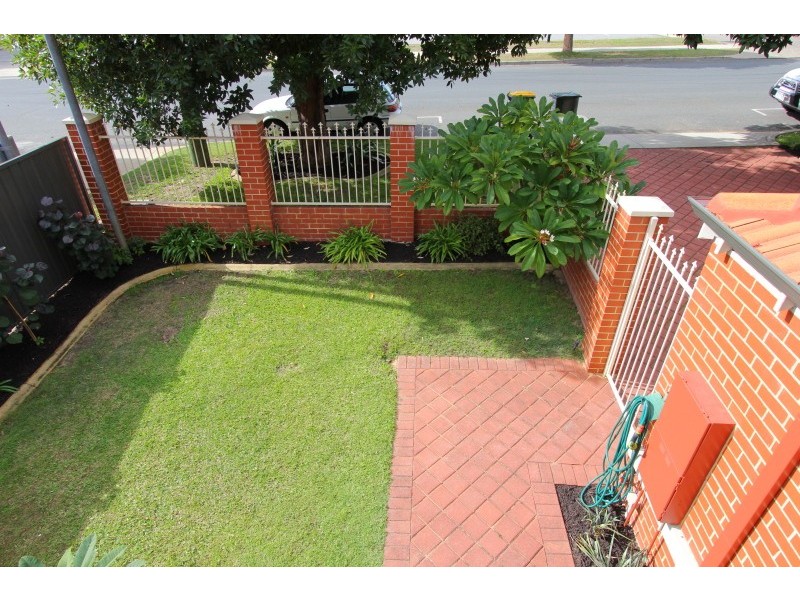 171 Lockhart Street, Como WA 6152