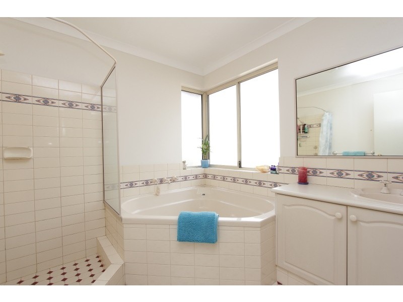 171 Lockhart Street, Como WA 6152