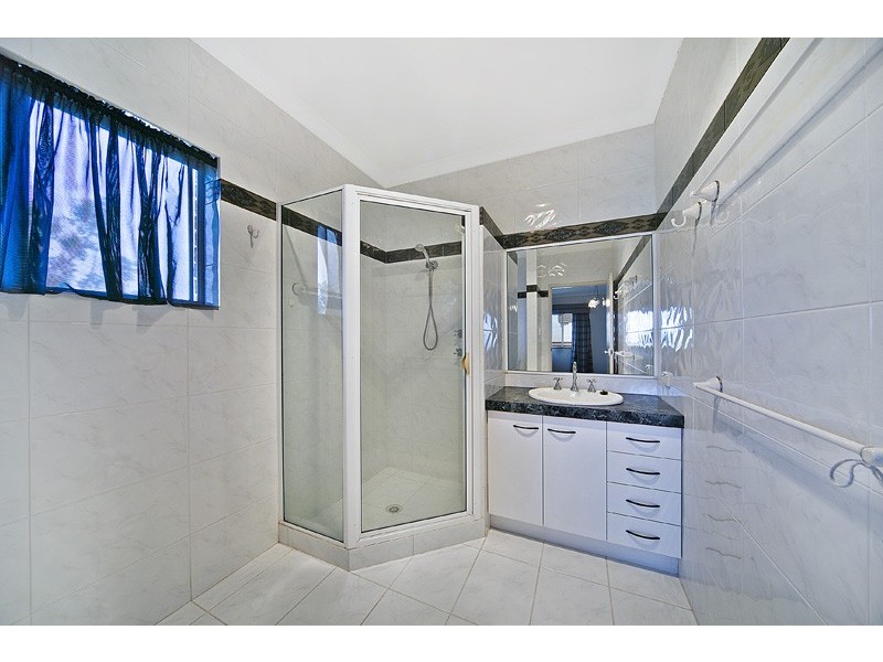 7 CREST AVENUE, Mount Pleasant WA 6153