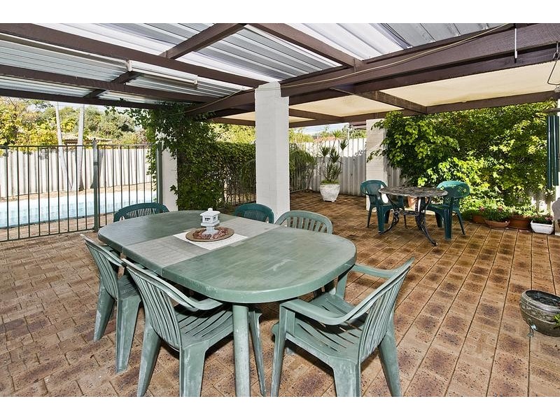 24 Congdon Way, Booragoon WA 6154