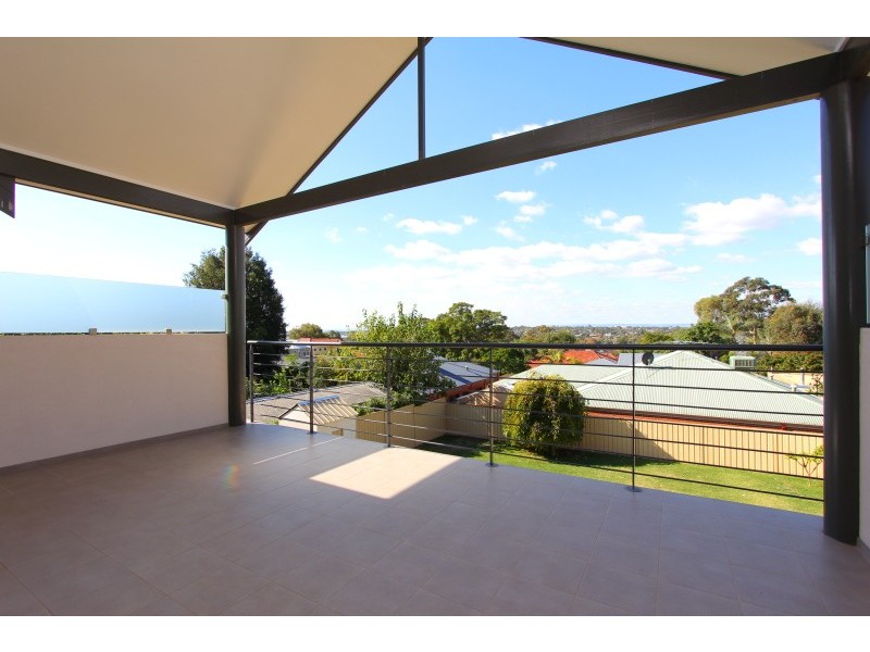 34 Williams Road, Melville WA 6156