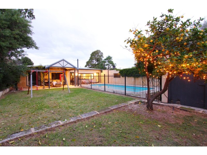 23 Mullings Way, Myaree WA 6154