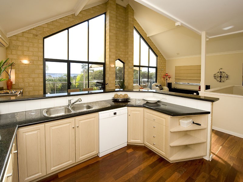 27b Collier St, Ardross WA 6153