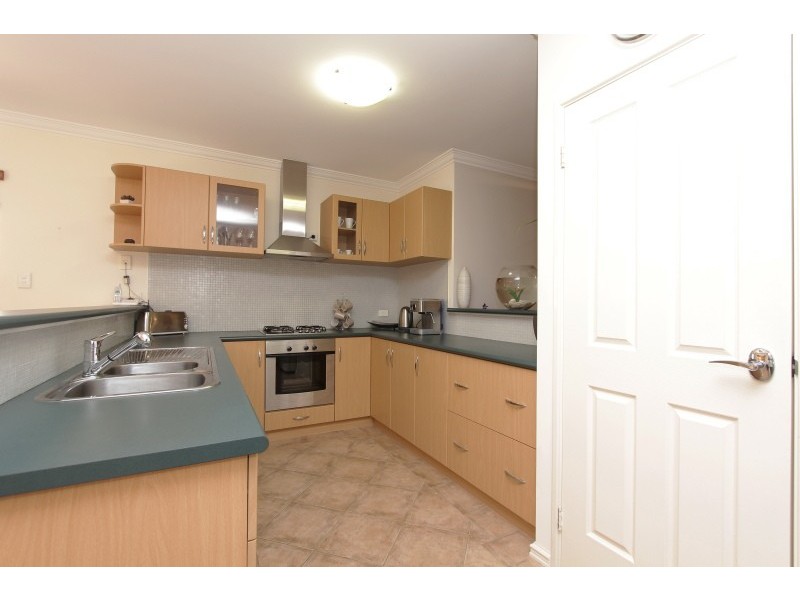 42B Foss Street, Bicton WA 6157