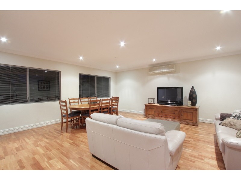 4 Prosser Way, Myaree WA 6154