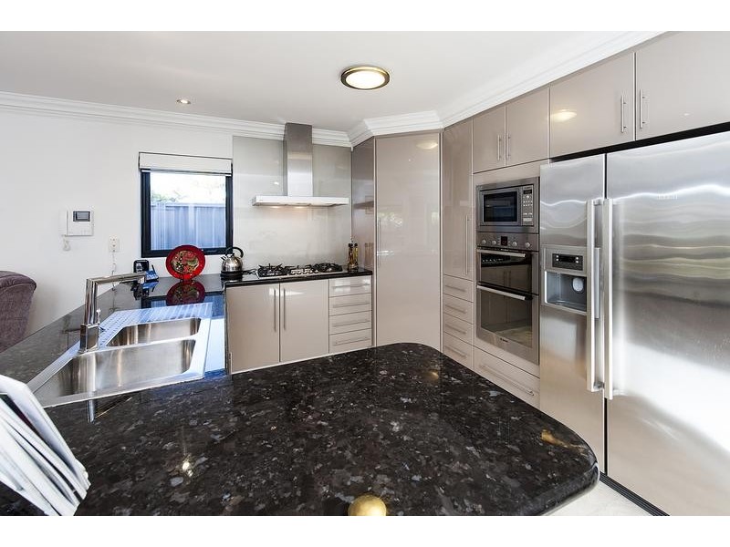 88A Robert Street, Como WA 6152