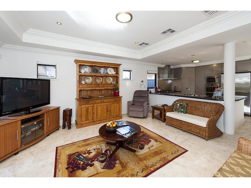 88A Robert Street, Como WA 6152