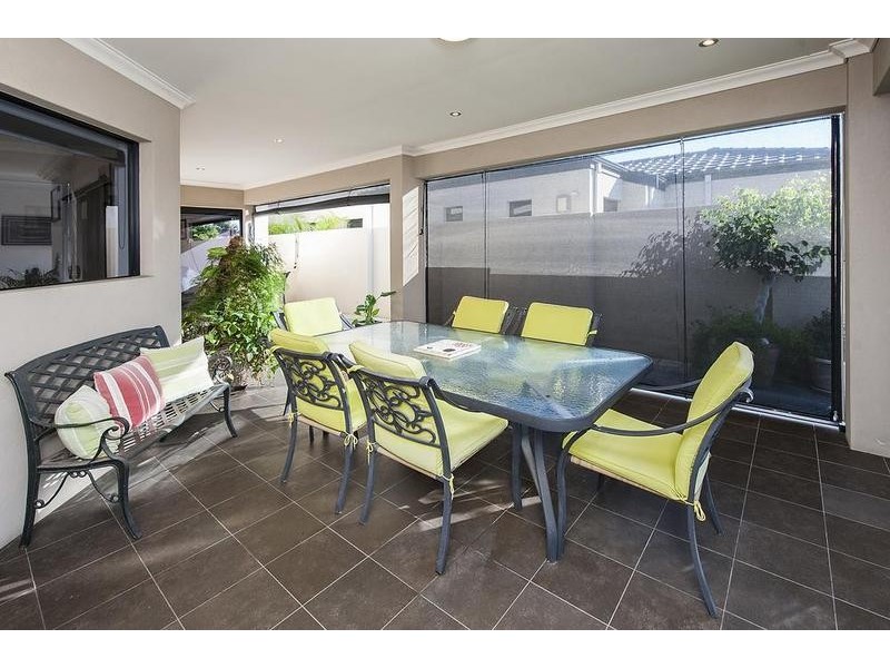 88A Robert Street, Como WA 6152