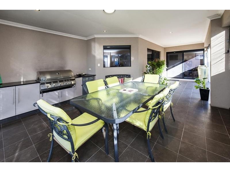 88A Robert Street, Como WA 6152