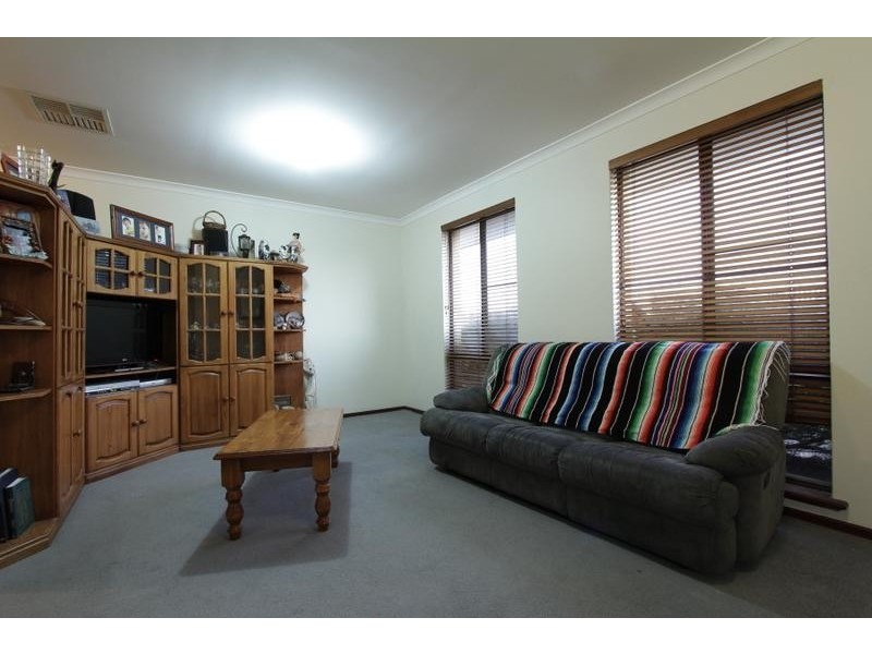 19 Jamaican Road, Safety Bay WA 6169