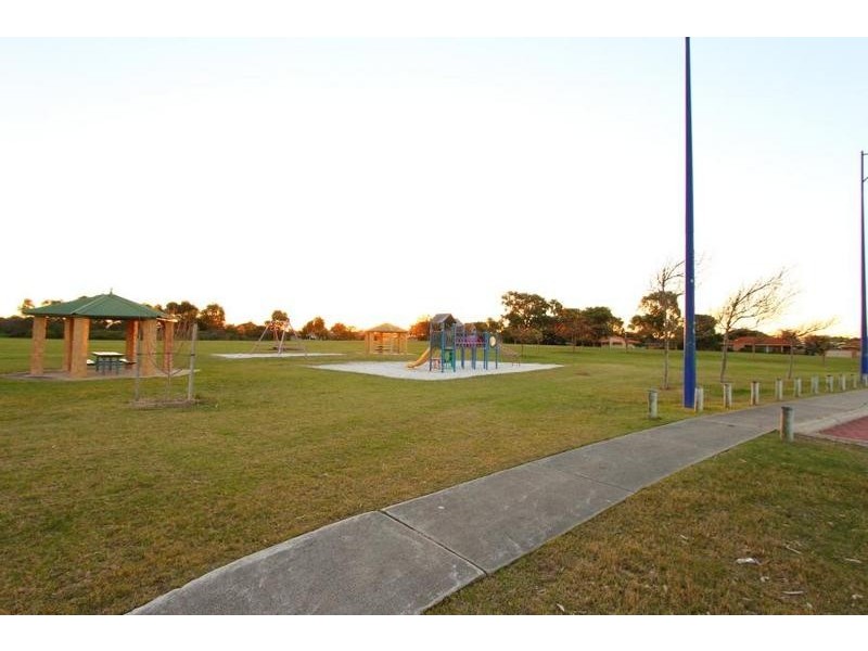 19 Jamaican Road, Safety Bay WA 6169