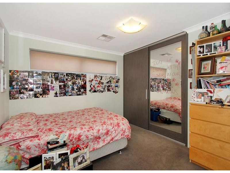 20A Williams Road, Melville WA 6156