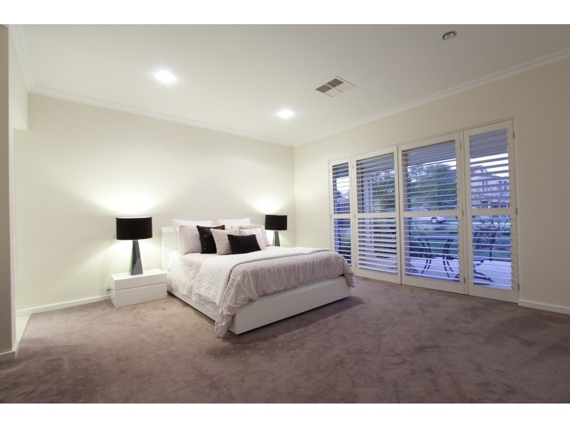 27 Barrisdale Road, Ardross WA 6153