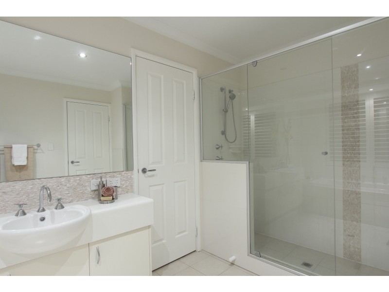 27 Barrisdale Road, Ardross WA 6153