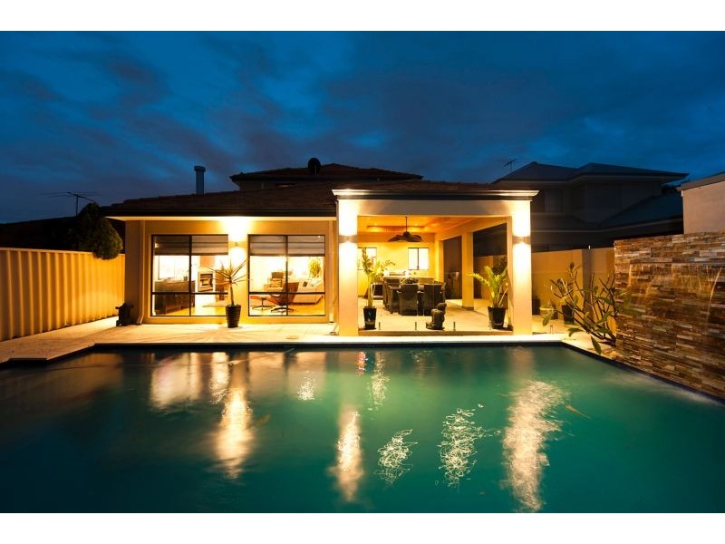 24A Strickland Road, Ardross WA 6153