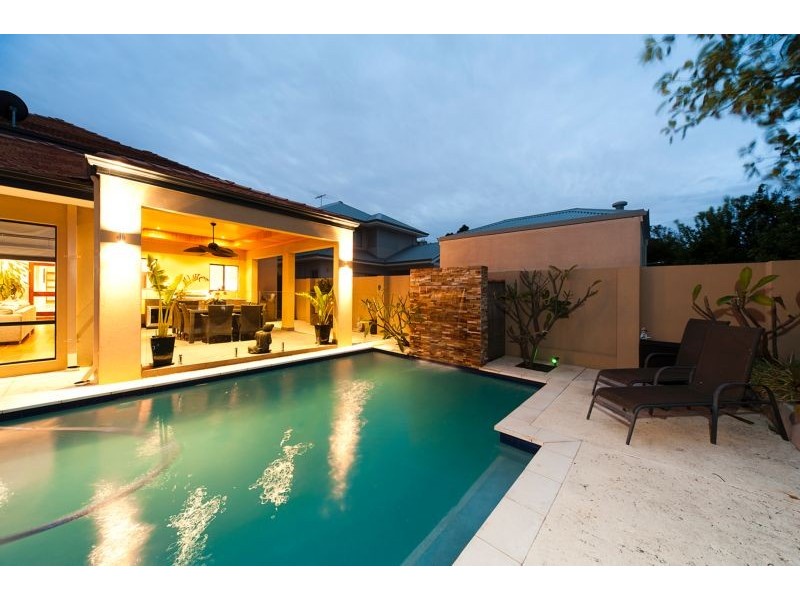 24A Strickland Road, Ardross WA 6153