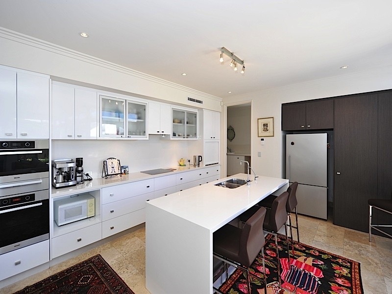 10B Crewe Street, Bicton WA 6157