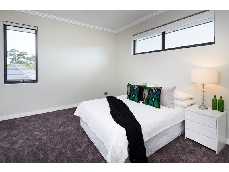 11A Hornsby Street, Melville WA 6156