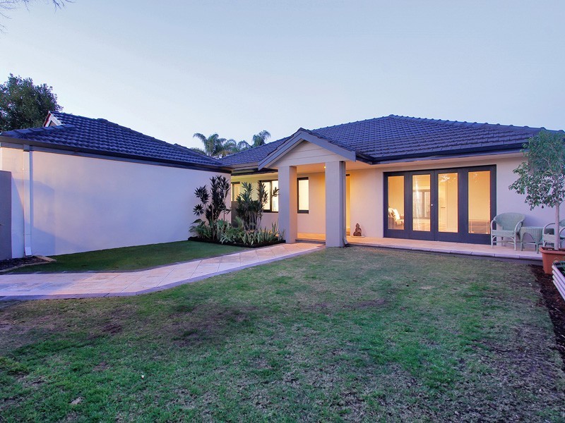 59 Parkside Avenue, Mount Pleasant WA 6153