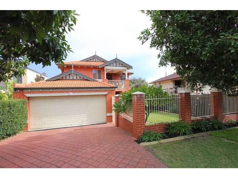 171 Lockhart Street, Como WA 6152