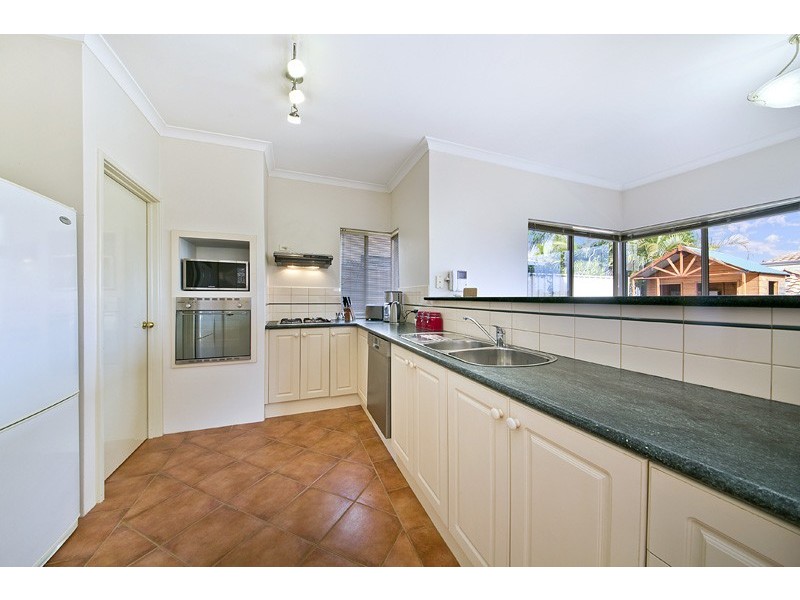 171 Lockhart Street, Como WA 6152