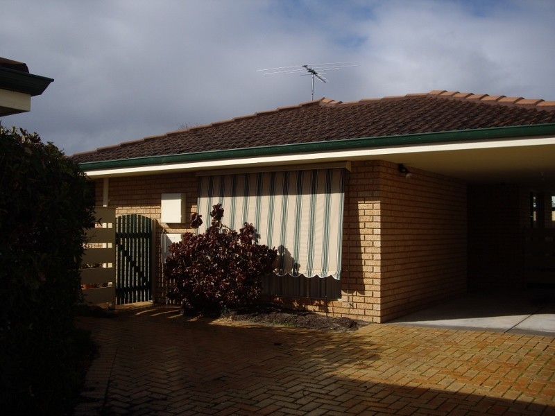 9 Reddington Way, Brentwood WA 6153