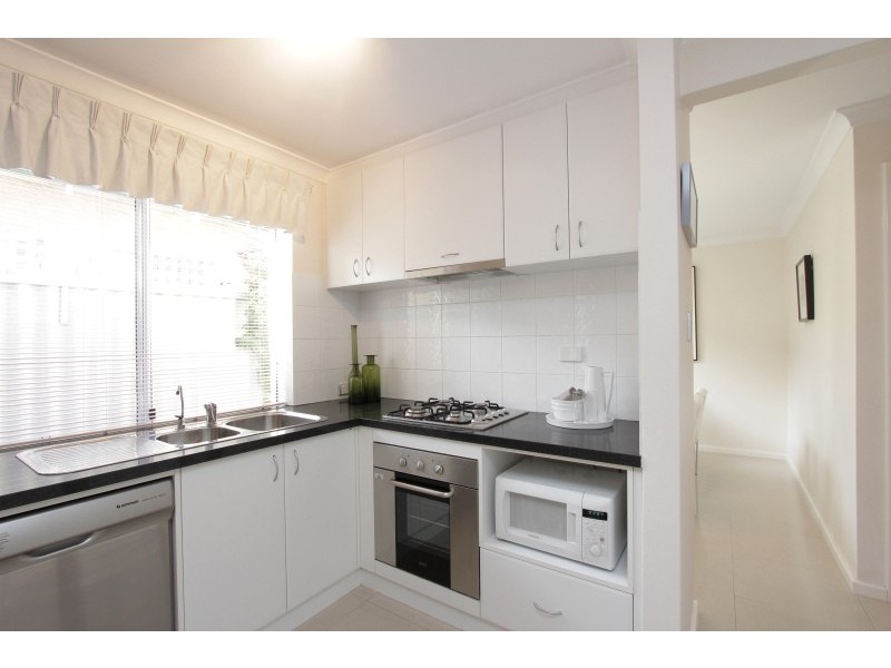 4/48 Thelma Street, Como WA 6152