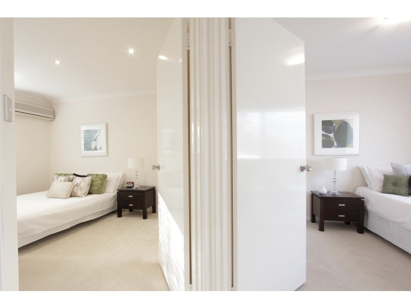 4/48 Thelma Street, Como WA 6152