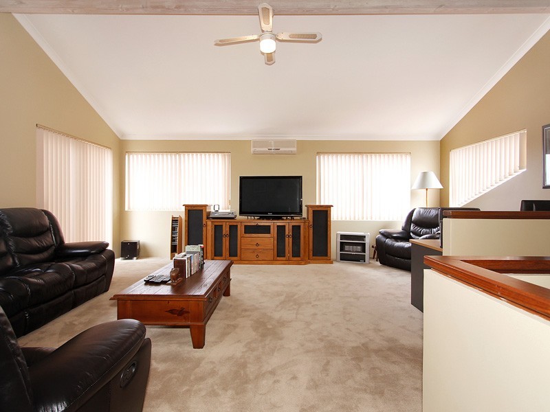 17 The Heights, Canning Vale WA 6155