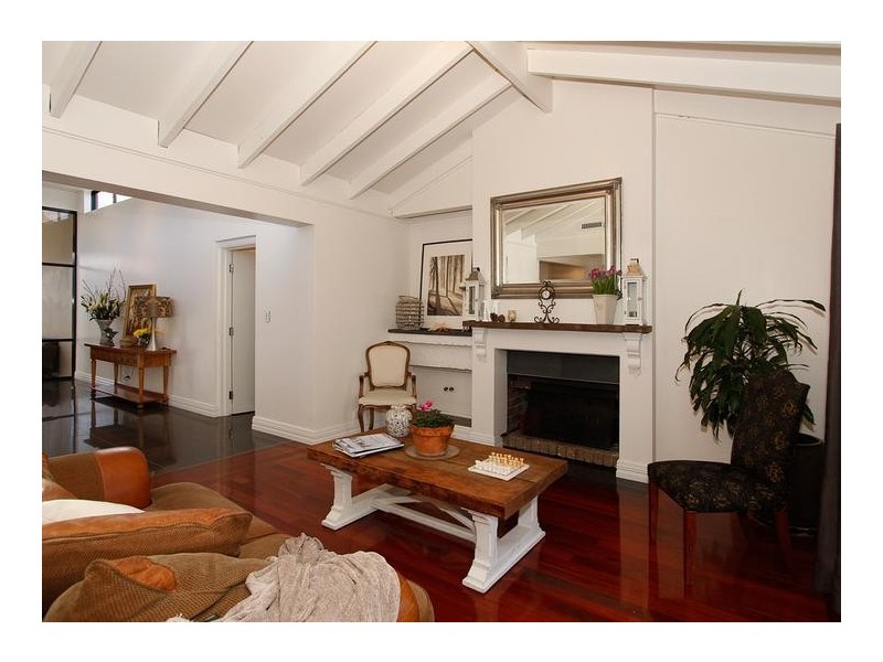 5 Cheyne Walk, Applecross WA 6153