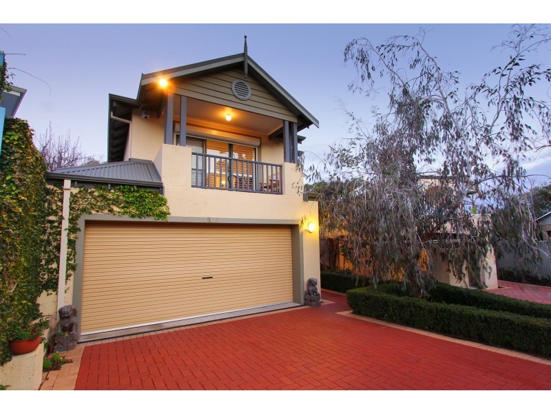 5 Castle Hill Close, Bicton WA 6157