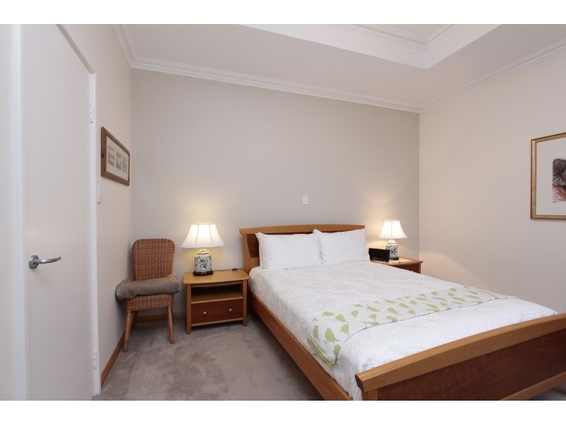 5 Castle Hill Close, Bicton WA 6157