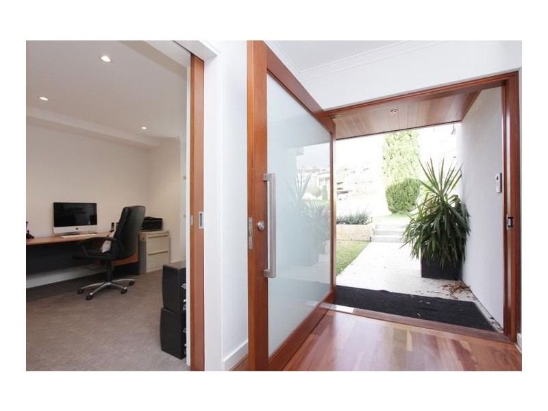 51A Doney Street, Alfred Cove WA 6154