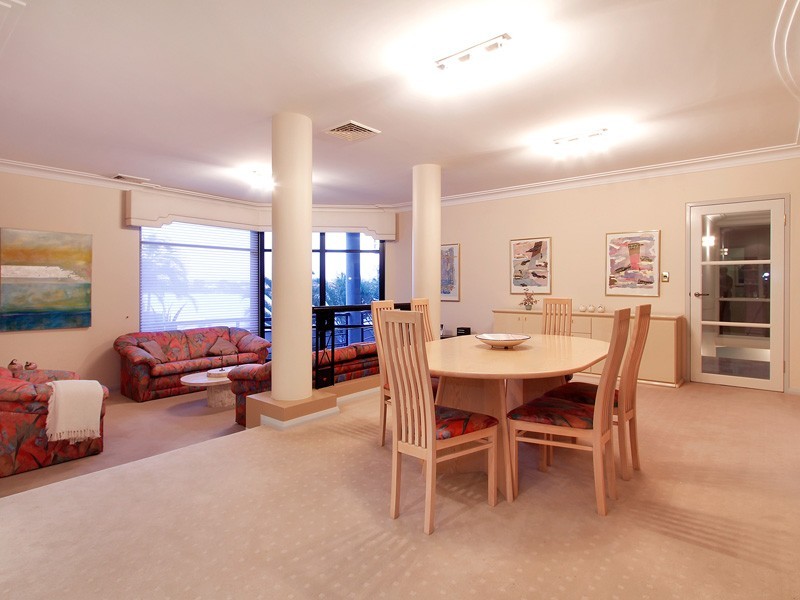 6 Stoke St, Mount Pleasant WA 6153