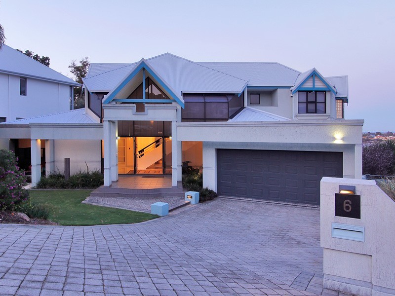 6 Stoke St, Mount Pleasant WA 6153