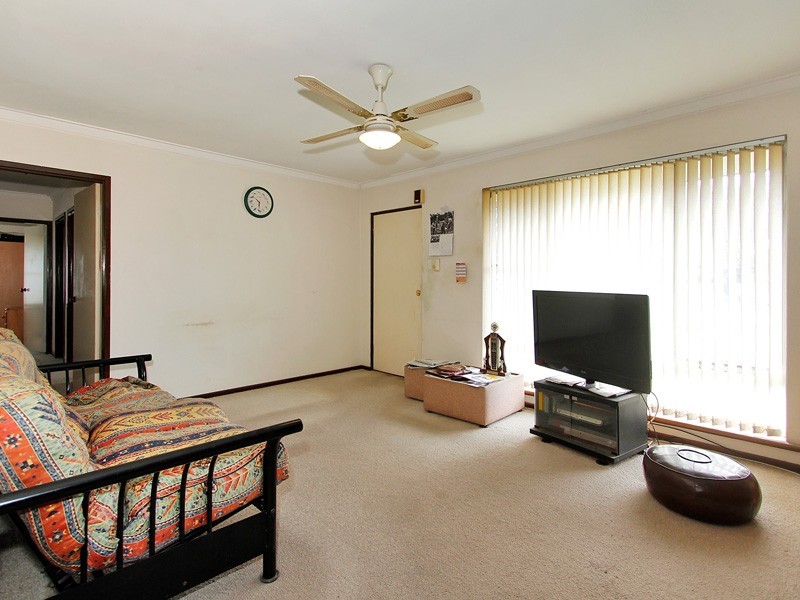 73 Adrian Street, Palmyra WA 6157