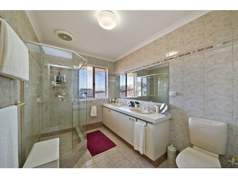 20 Cowrie Crescent, Mount Pleasant WA 6153