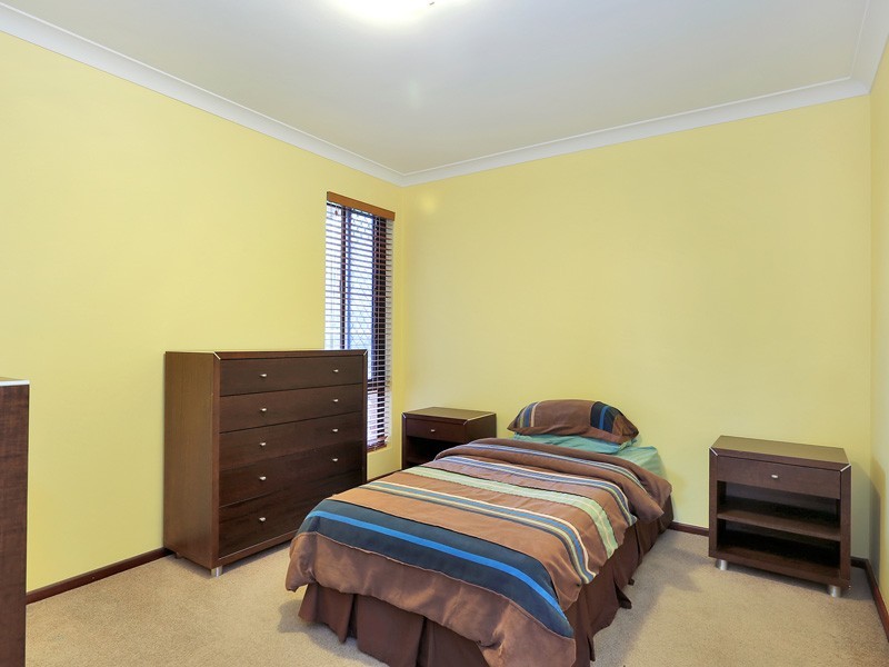 8 Grenfell Way, Leeming WA 6149