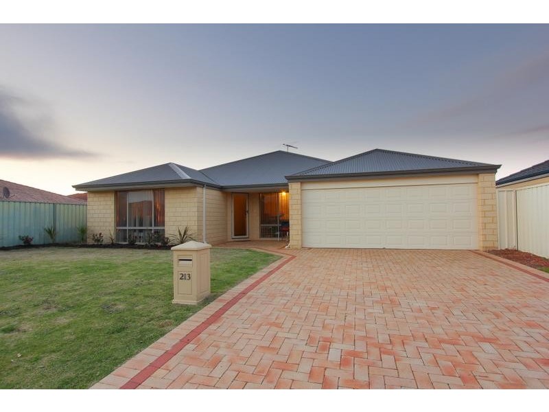 213 Bartram Road, Atwell WA 6164