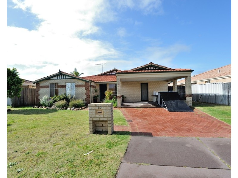 10 Vermilion Glade, Warnbro WA 6169
