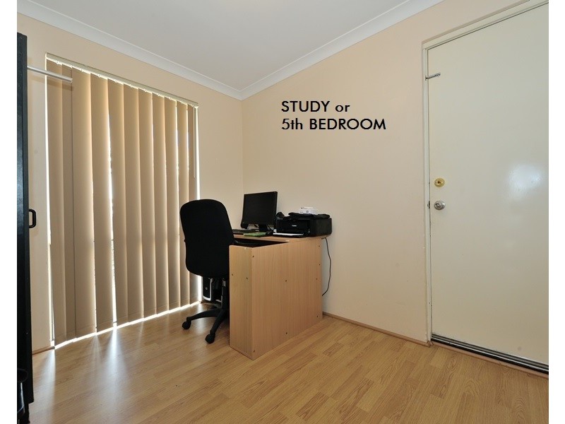 10 Vermilion Glade, Warnbro WA 6169