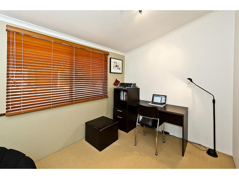 27 Windfield Road, Melville WA 6156