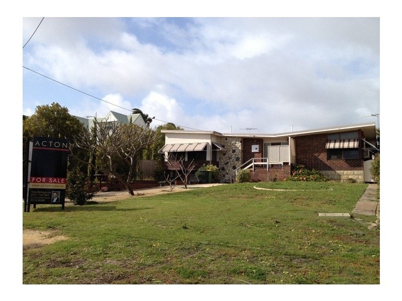 16 Denny Way, Alfred Cove WA 6154