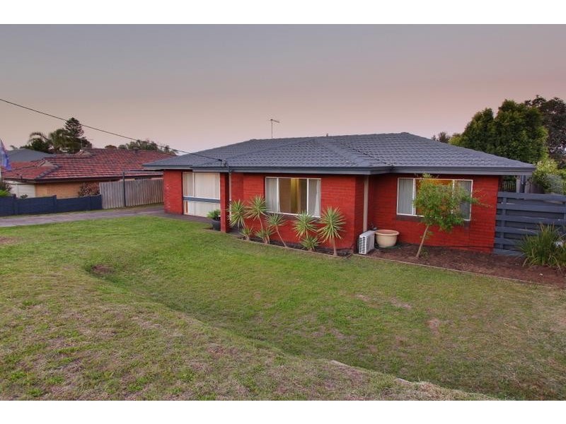 8 Cameron Way, Kardinya WA 6163