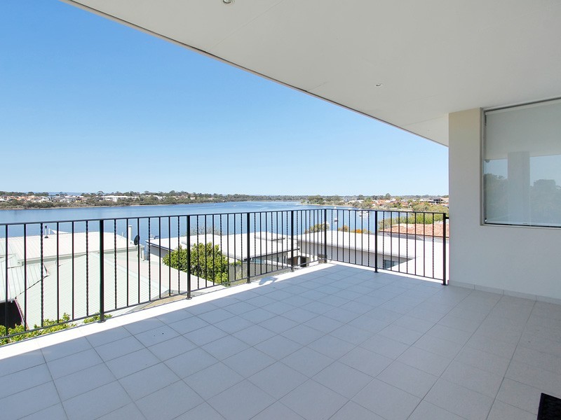 22 Rookwood Street, Mount Pleasant WA 6153