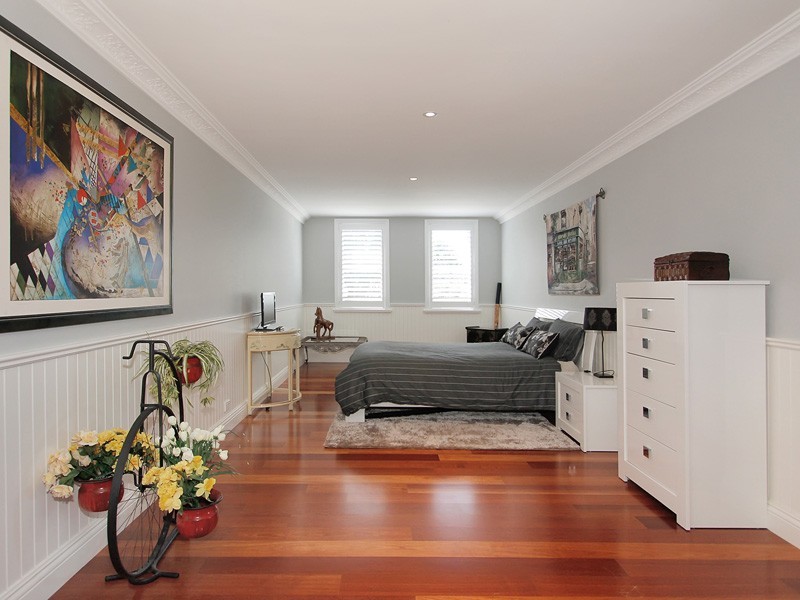 22 Rookwood Street, Mount Pleasant WA 6153