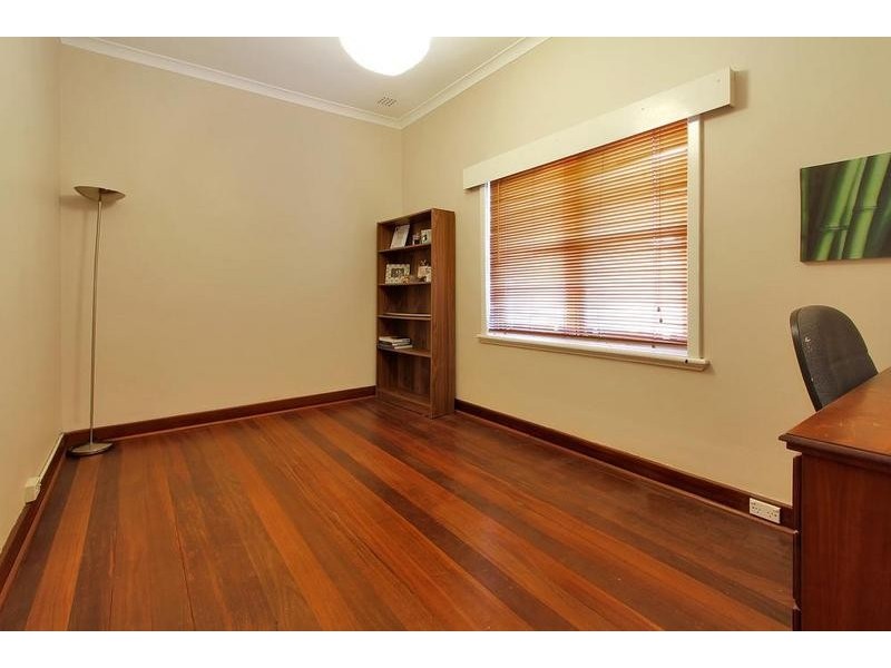 79B Reynolds Rd, Mount Pleasant WA 6153