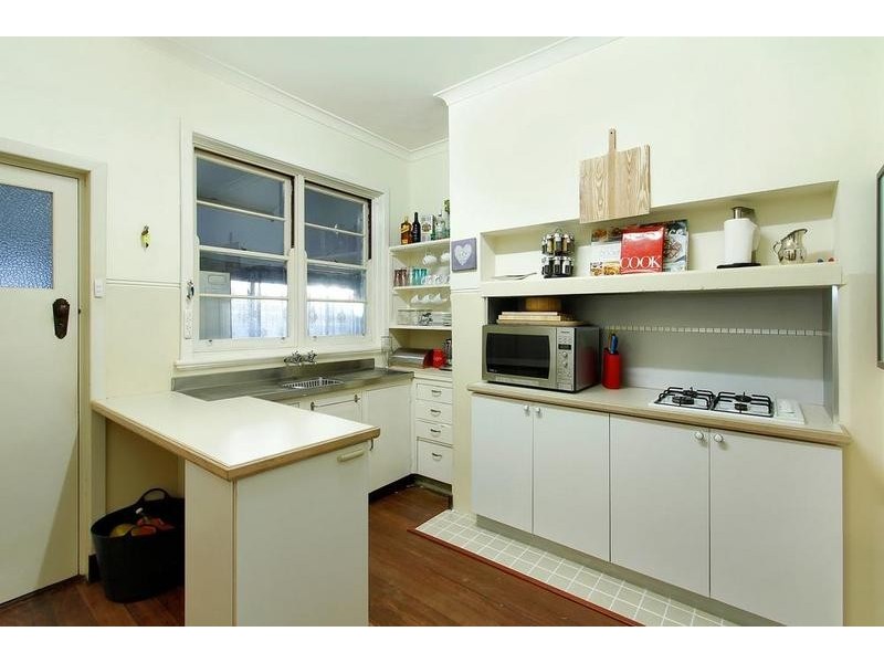 79B Reynolds Rd, Mount Pleasant WA 6153