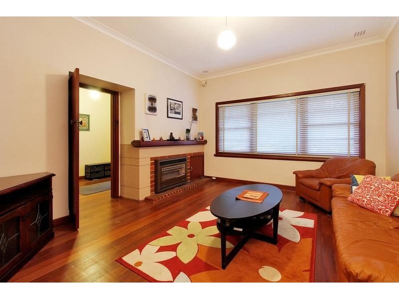 79B Reynolds Rd, Mount Pleasant WA 6153