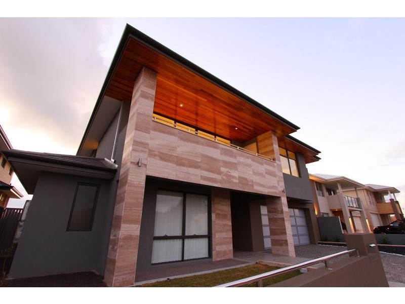 7 Podman Loop, North Coogee WA 6163